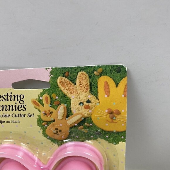 NEW WILTON Vintage Nesting Bunnies Cookie Cutter Set Plastic Bunny - Picture 4 of 8